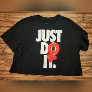 Nike Crop Top